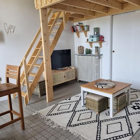 Studio Gypsy Villa Isigny-le-Buat Eksteriør bilde